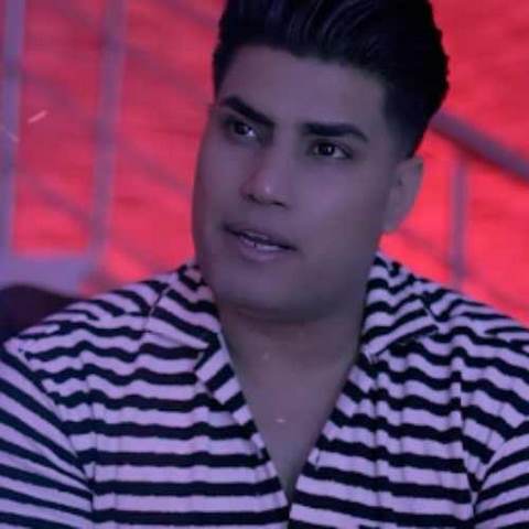  دانلود آهنگ به او غریبه بگو بگو دوسم داشت